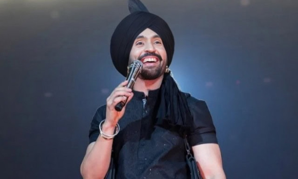 Diljit Dosanjh expresses love for Pakistan during Manchester concert